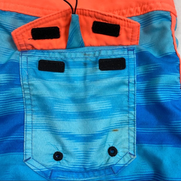 Hurley Swim Trunks Boys Sz 18 - Picture 5 of 6